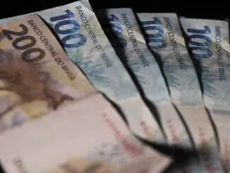 Queda na inflação oficial foi puxada pela redução nos combustíveis.