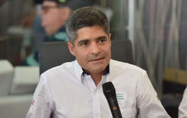 ACM Neto trata como "incompetência" atraso do governo na Ponte Salvador-Itaparica