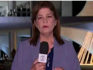 A repórter da TV Globo, Delis Ortiz, afirma ter sido agredida com um soco no peito.